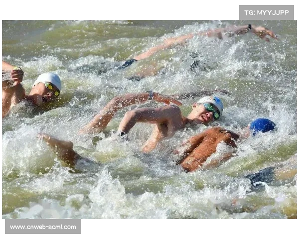 湖北选手张子扬的马拉松游泳卫冕:公开水域的耐力与策略 湖北选手张子扬的马拉松游泳卫冕:公开水域的耐力与策略
