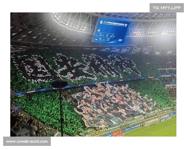 球迷回归诺坎普，TIFO致敬克鲁伊夫